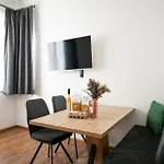 Haus Eisenhut شقة